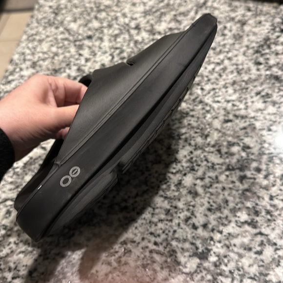 Oofos Ooahh Black Recovery Comfort
Sport Slide Sandals Shoes Women’s sz 7 - Picture 3 of 8